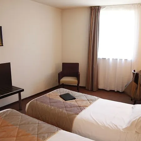 Hotel Brit Du Stade Ouest 3*